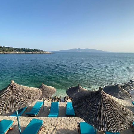 Sea Breeze Villa ซารานเดอ ภายนอก รูปภาพ
